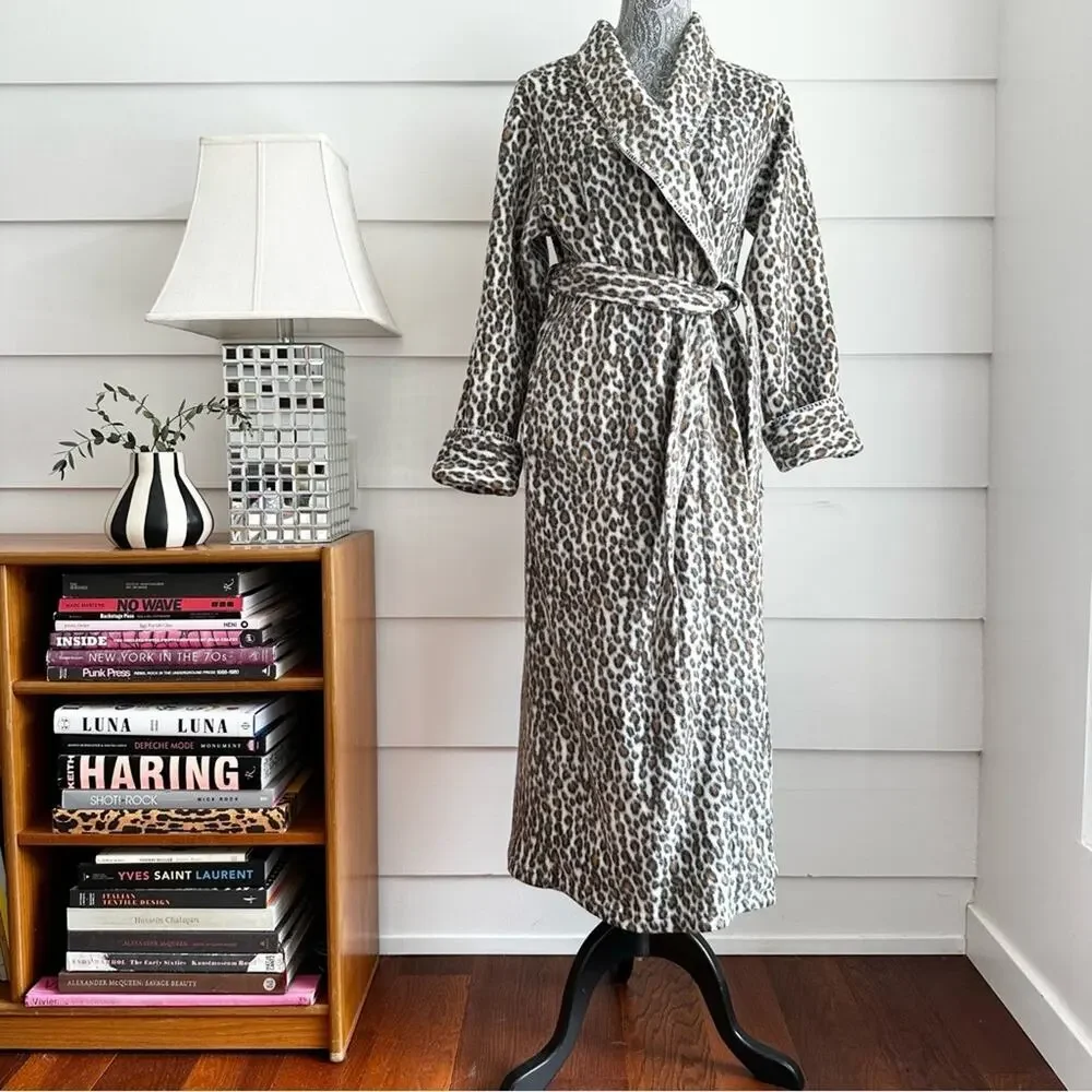 Vintage Leopard Print Robe by Charter Club size XS Animal Print Blanket Coat - Picture 2 of 8